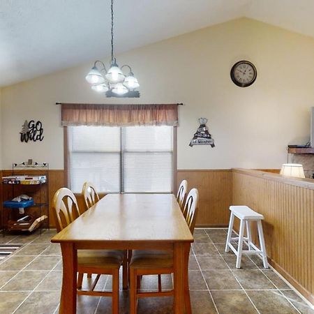 Mountaintop Hideaway Villa Pigeon Forge Ngoại thất bức ảnh