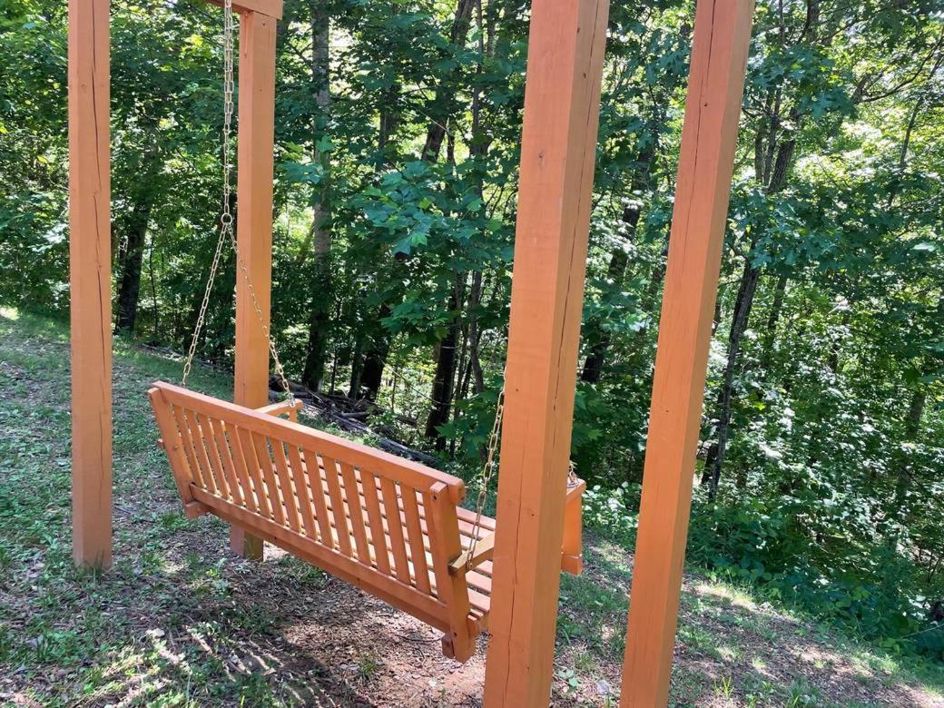 Mountaintop Hideaway Villa Pigeon Forge Ngoại thất bức ảnh